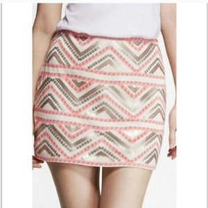 EXPRESS | PULL ON MINI SKIRT | PINK AZTEC PATTERN WITH SEQUINS | SIZE S